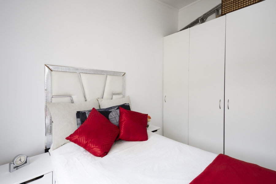 2 Bedroom Property for Sale in The Links Western Cape